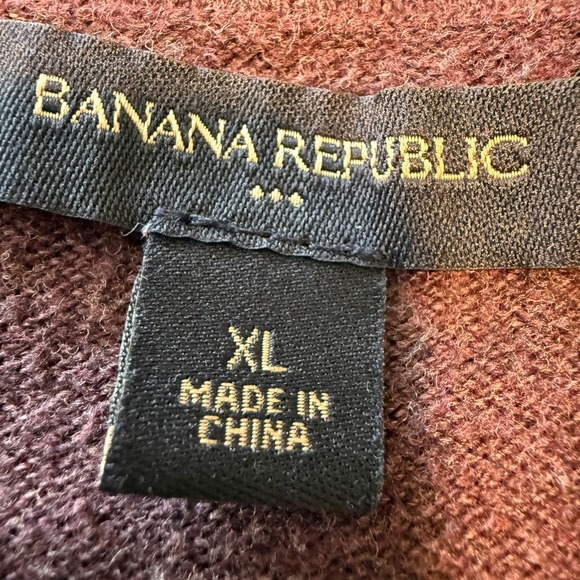 Banana Republic V-neck Sweater Women XL 3/4 Ruche Sleeve Sides Burgundy Y2K Vibe - Picture 2 of 13